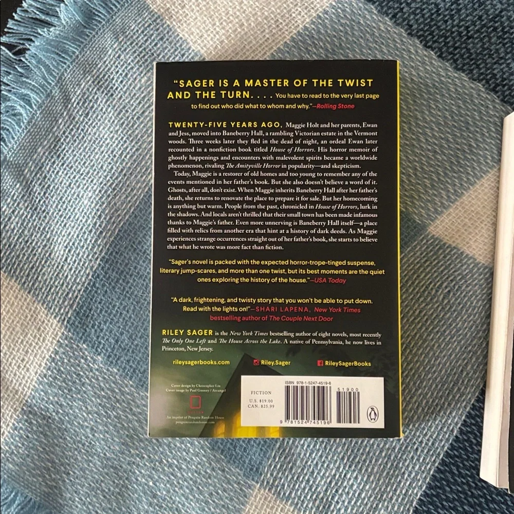 Riley Sager Book Set - Green, Blue Covers - Picture 5 of 7